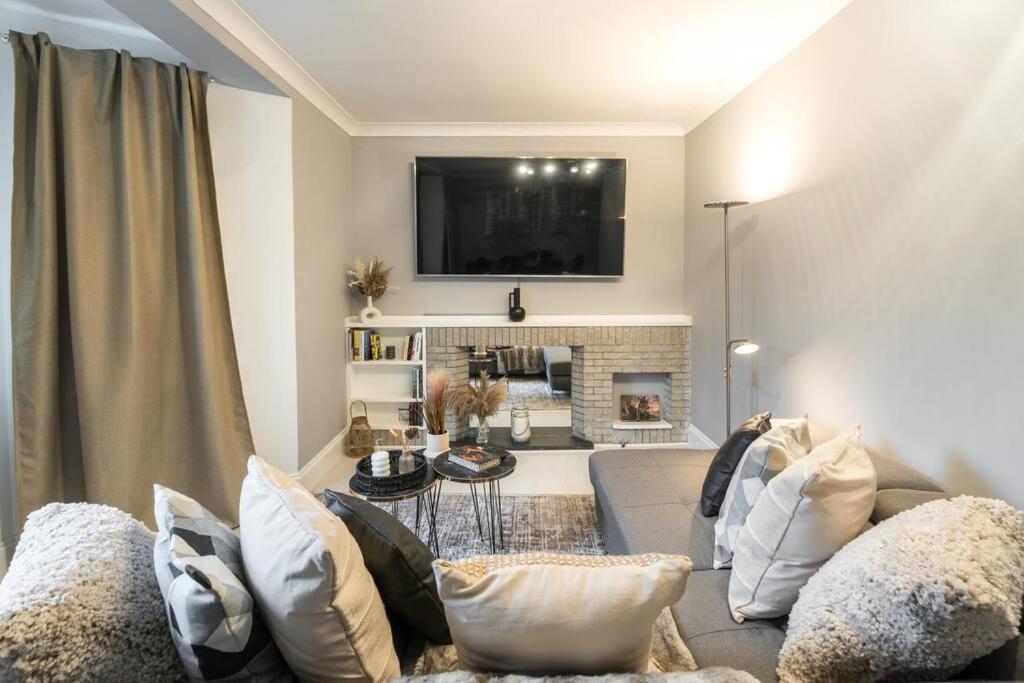 Exceptional Spacious City Apartment Londra Esterno foto