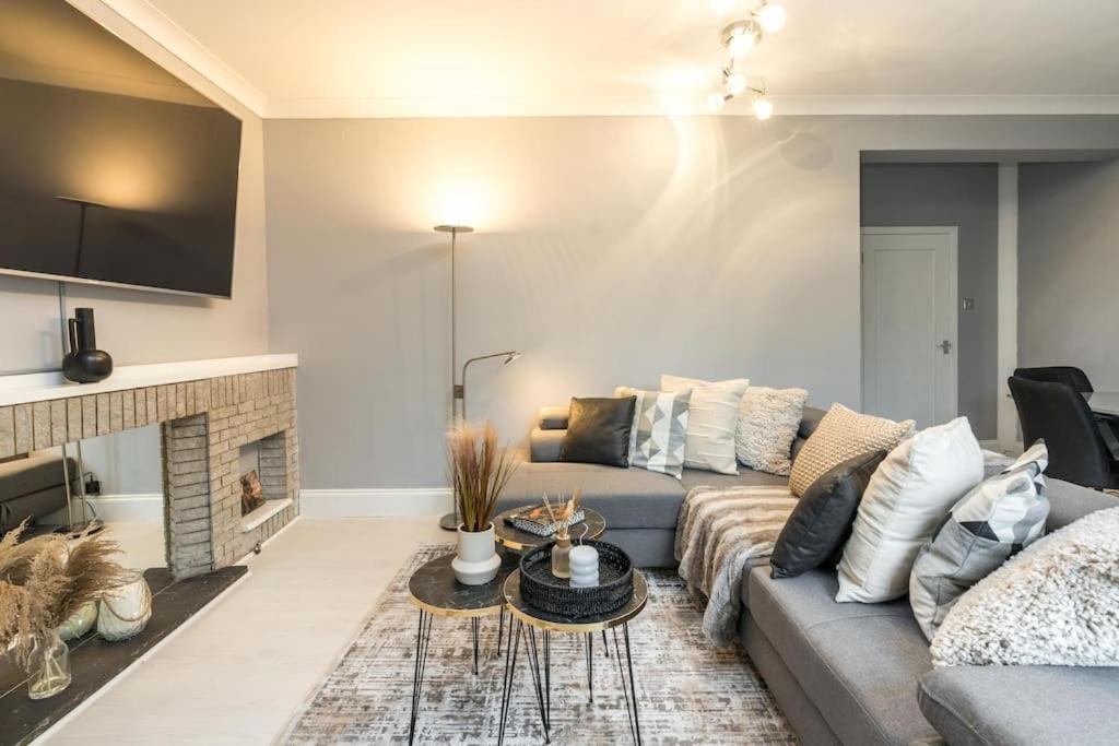 Exceptional Spacious City Apartment Londra Esterno foto